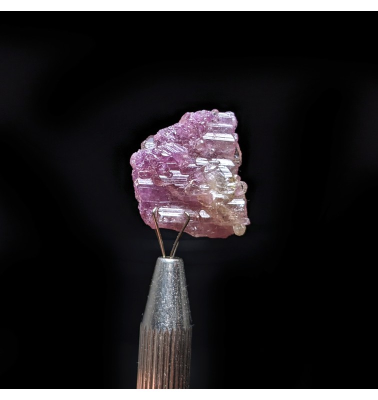 Mangano-vésuvianite, Jeffrey Mine, Canadá, 1,9 cm