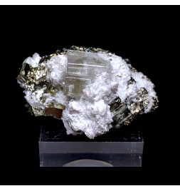 Apatite, pyrite, Julcani,...