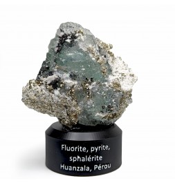 Fluorite, pyrite, Huanzala,...