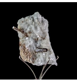 Allanite, dolomite,...